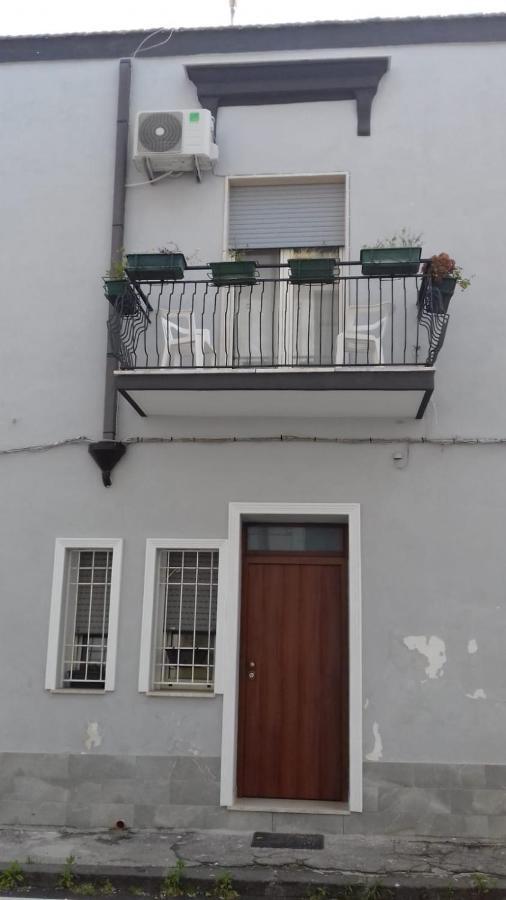 Casa Margherita Piano Terra Mondragone Exterior foto